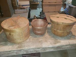 lot 438 image: Lot of 3 Wooden BoxesBasket - Maybe Cheese or Hat Boxes
