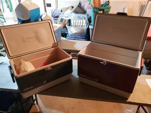 lot 464 image: Set of 2 Coleman Coolers and Water Jugs