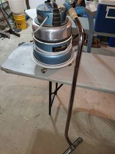 lot 468 image: Silver King Industrial Vacuum Cleaner Model AE by Thompson and Sons