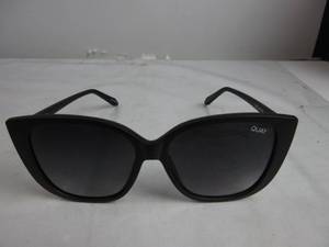 lot 36 image: Quay - Womens Sunglasses, Square Lenses with UV Protection, Oversized Sunglasses (Ever After, Matte Black) USED, NO CASE, SMUDGES