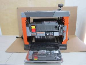 Ridgid 27263 Planer, R4331 3 Blade, 13" - Return In nice Condition, Slightly Used, Some Slight Dents/Scratches and Electrical Smell, Works! - NO BOX!