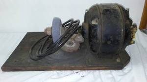 lot 334 image: Emerson Electric Grinder, 15 HP.