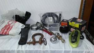 lot 357 image: Ball Mount, Clevis, Trailer Ball and in Covered Tote