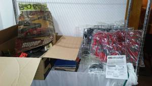 lot 368 image: Eldon Super 100 Road Race Set 1967 Slot Car Track
