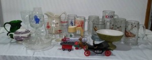 lot 371 image: Vintage Advertisement and Collectables. McCoy, Grain Belt, Hamms