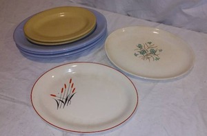 lot 384 image: Buffalo China Plates and Platter (2).
