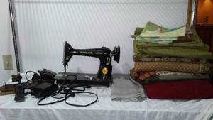 lot 410 image: 1950s Vintage Singer Sewing Machine and More.