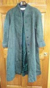 lot 471 image: Vintage Bert Newman Wool Dress Coat.