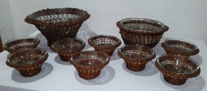 lot 496 image: Vintage Wicker and Glass EntertainmentServing Set.