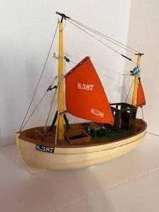 lot 9 image: 1980s Playmobile 3551 Ship S. 387 Rare