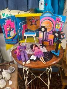 lot 24 image: 1976 Donny and Marie Osmond TV Show Playset