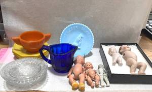 lot 41 image: Lot of Akro Agate Childrens Dishes, Bisque Dolls, Porcelain Dolls