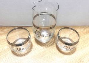 lot 57 image: Vintage MCM Silver Band Dorothy Thorpe Set You, Me, Ours