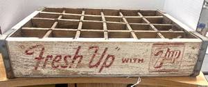 Vintage 7-Up Bottle Box