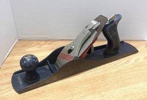 lot 73 image: Stanley Handyman Wood Plane #35