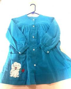 lot 90 image: Vintage Adorable Corduroy Childrens Smock