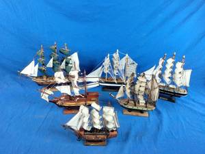 6 Collectible Ships