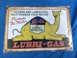 New Lubri -Gas Sign