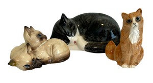 lot 148 image: Darling Cat Figurines by Beswick, Royal Doulton and N.S. Gustin