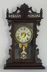 lot 20A image: Vintage Welch Manufacturing Desk  Mantle Clock
