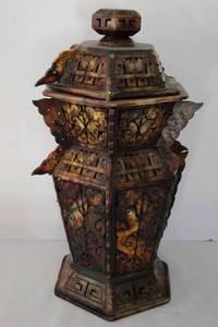 lot 25 image: Vintage Hexagon Marble Chinese Urn with Lid