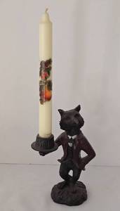 lot 26 image: Cast Iron Fox Figurine Butler Candleholder
