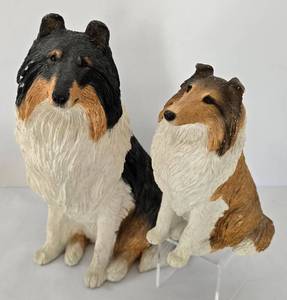 lot 133 image: Pair of Sandicast Collie Figures