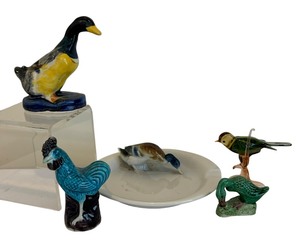 lot 245 image: Bird, Duck and Rooster Decor