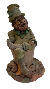 lot 266 image: Jolly McCormick Figurine by Tom Clark