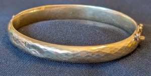 lot 71A image: Textured 14k Gold Cuff Bracelet