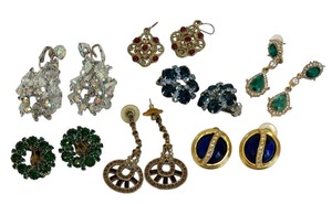 lot 307 image: Collection of Costume Earrings