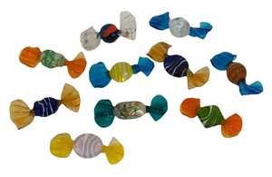 lot 304 image: Gorgeous Glass Candies