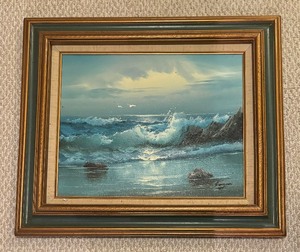 lot 17 image: Stunning Ocean and Seagull Motif Framed Original Painting