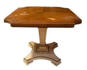 lot 333 image: Petite Vintage Accent Table