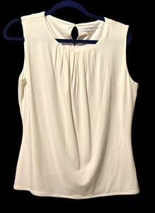 lot 390 image: Calvin Klein Sleeveless Shirt Size Large