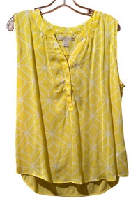 lot 401 image: Hanna & Gracie Size Extra Large Sleeveless Shirt