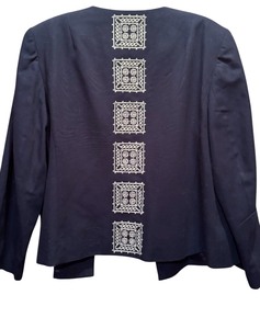 lot 464A image: Talbots Light Weight Navy and White Open Jacket