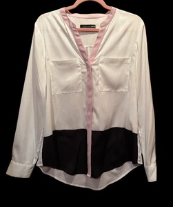 lot 435 image: Ivanka Trump White Blouse with Pink Neck and Black Bottom
