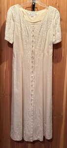 lot 352 image: Vintage Marie St Claire Long Linen Cotton Blend Dress