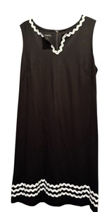 lot 350 image: Lovely Talbot Sleeveless Black Dress with White Embellishments