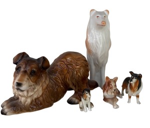 lot 316 image: Beautiful Four Collie Dog Figurines