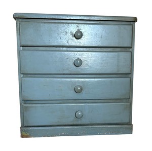 lot 311 image: Vintage Gray  Blue End Table with 4 Drawers and Glass Top