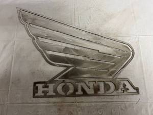 lot 5 image: Honda Laser Cut Metal Sign