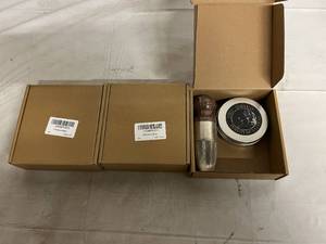 lot 85 image: 3 Packs of Cozy Currant Furniture Salve