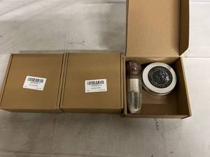 lot 87 image: 3 Packs of Cozy Currant Furniture Salve
