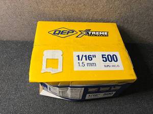 lot 100 image: 500ct of QEP 116 Tile Leveling Clips