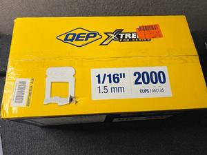 lot 101 image: 2000ct of QEP 116 Tile Leveling Clips