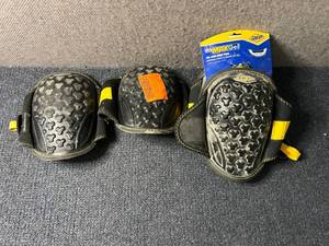 lot 108 image: 2 Pairs of QEP Pro Max Gel Knee Pads
