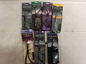 lot 123 image: 7 Variety Foster Grant Reading Glasses