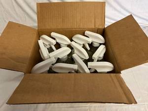lot 312 image: 6 Bottles of Purity Green Kitchen and Bathroom Cleaner